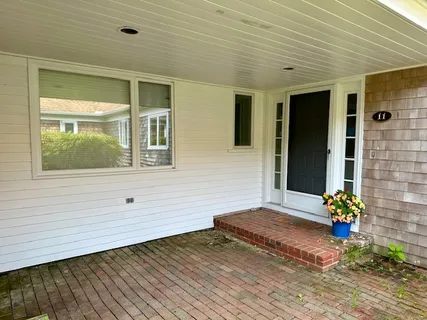 a view of an entryway