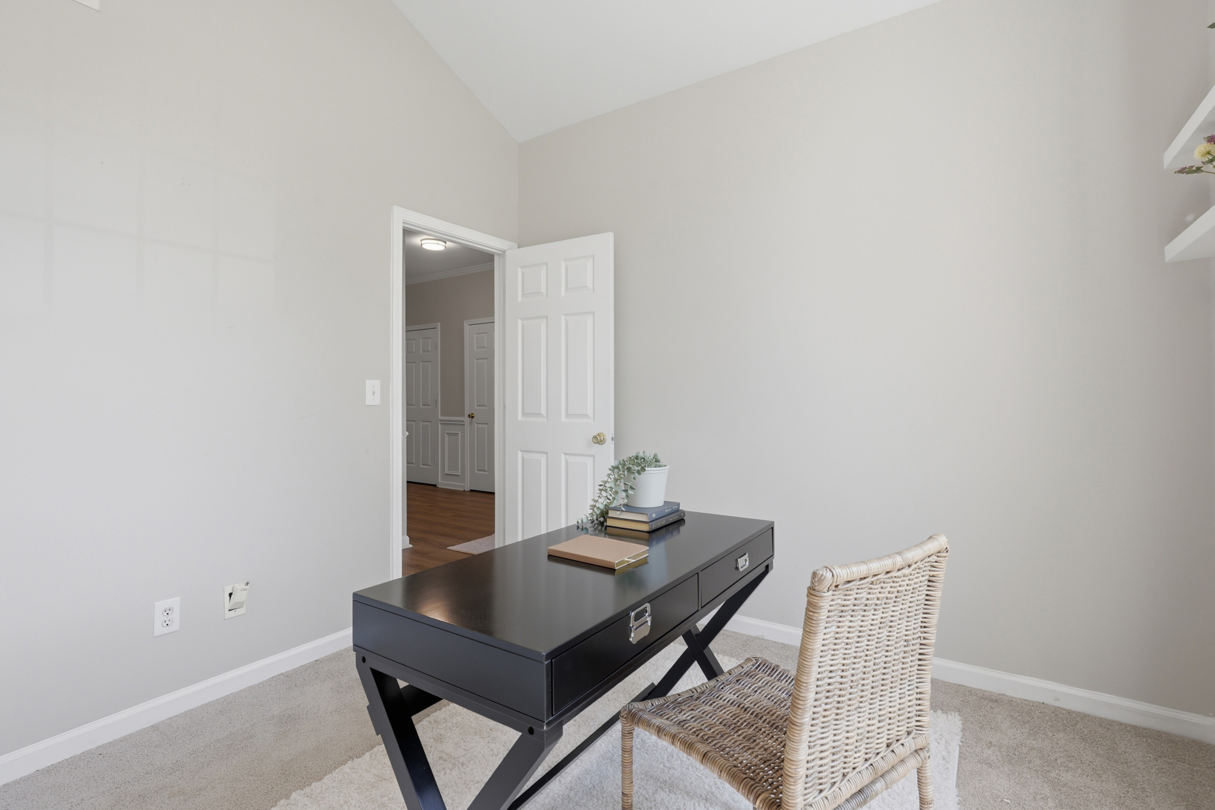 2454 Carmathen Road Charlotte, NC 28269 - Photo 23 of 41