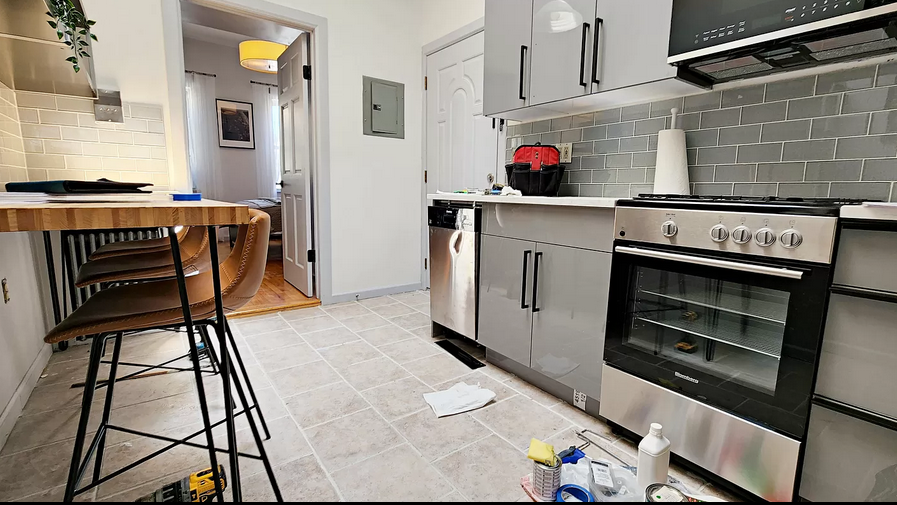 274 Devoe Street, Unit 2L Brooklyn, NY 11211 - Photo 6 of 9