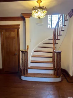 a view of entryway