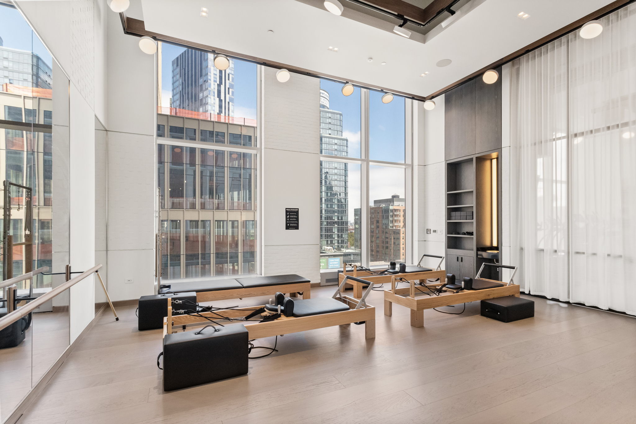 1 City Point, Unit 17D Brooklyn, NY 11201 - Photo 19 of 21