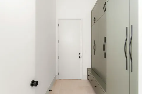 $5,890,000 | 3411 Bridle Path, Austin, TX 78703