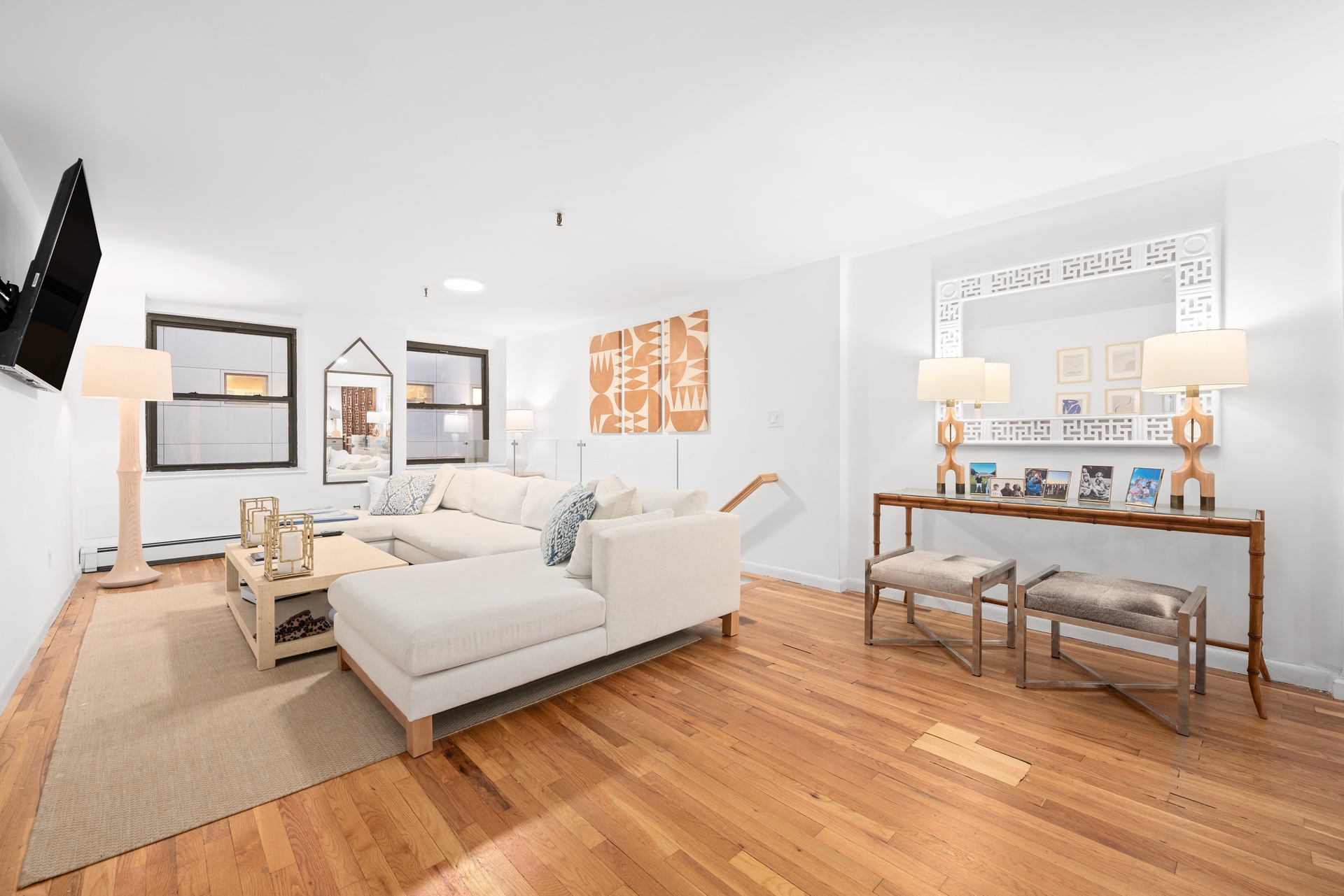 356 Broadway, Unit 1A Manhattan, NY 10013 - Photo 2 of 8