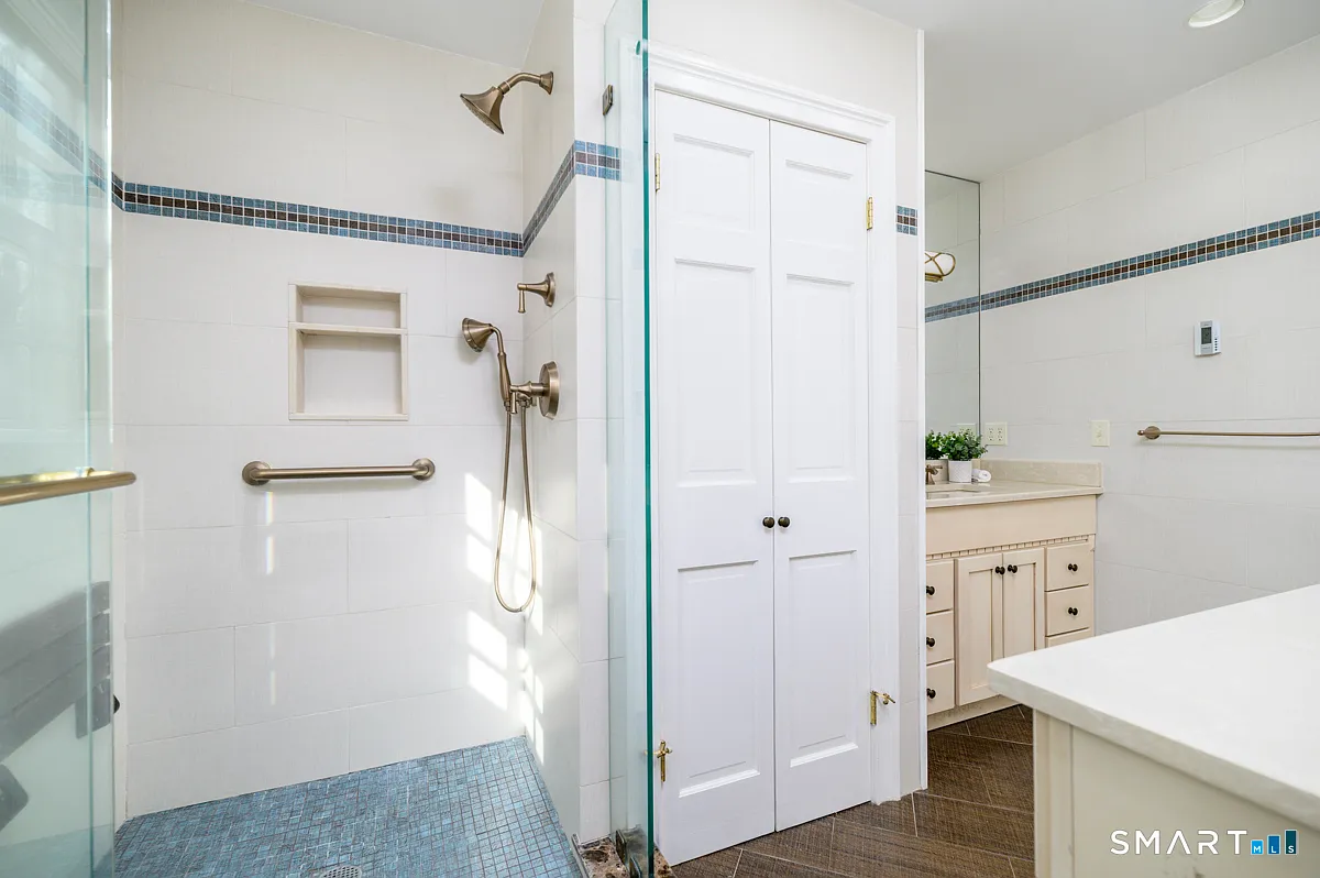 1238 Westover Road Stamford, CT 06902 - Photo 15 of 27