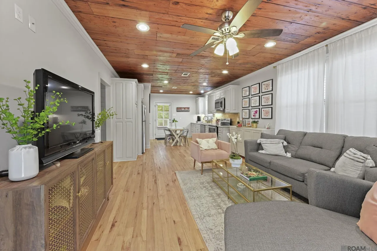 792 Florence Street Baton Rouge, LA 70806 - Photo 2 of 10