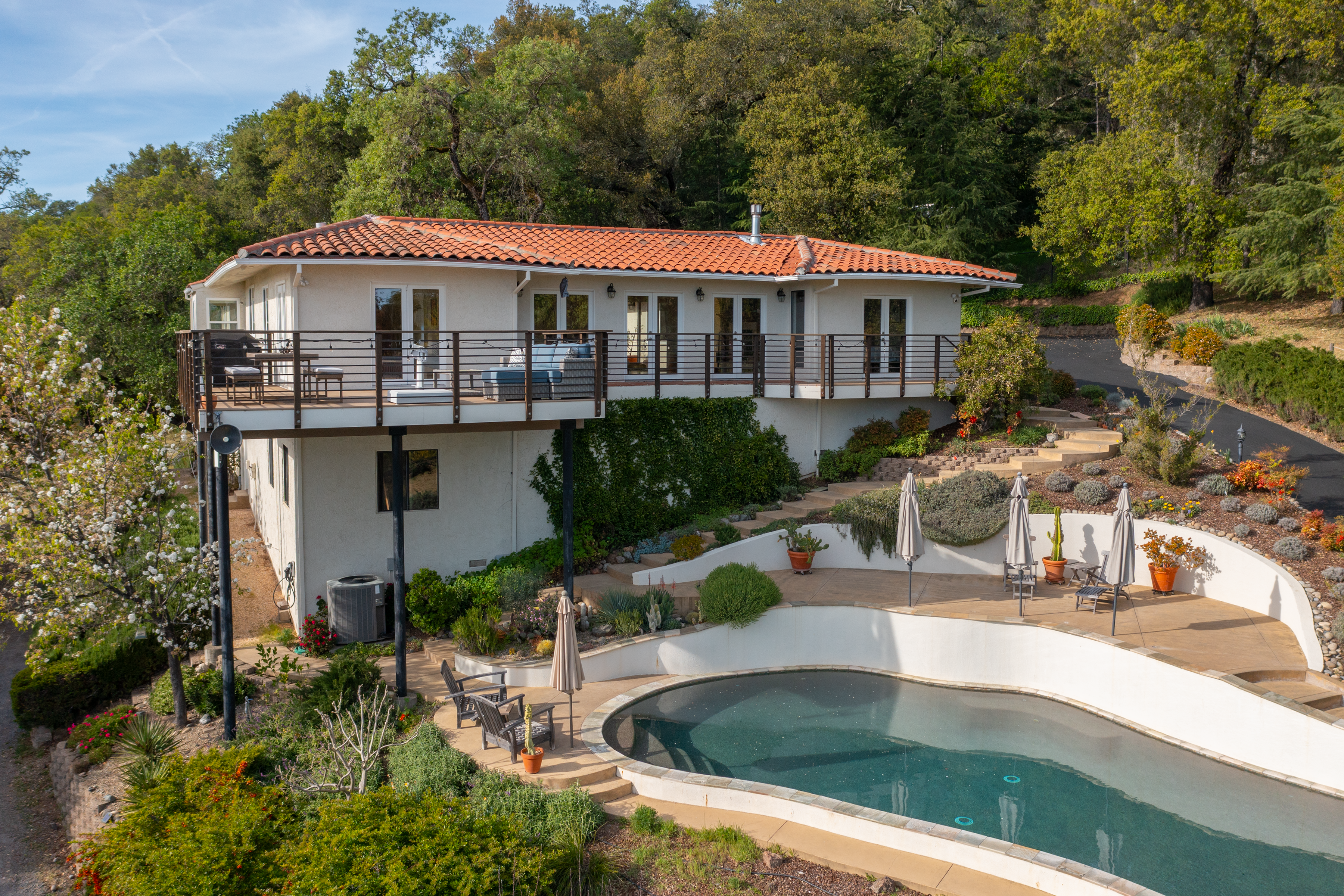 1163 Mountain Pine Road Cloverdale, CA 95425 - Photo 1 of 38