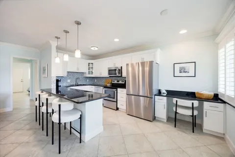 $499,000 | 421 12th Avenue South, Unit A11, Naples, FL 34102