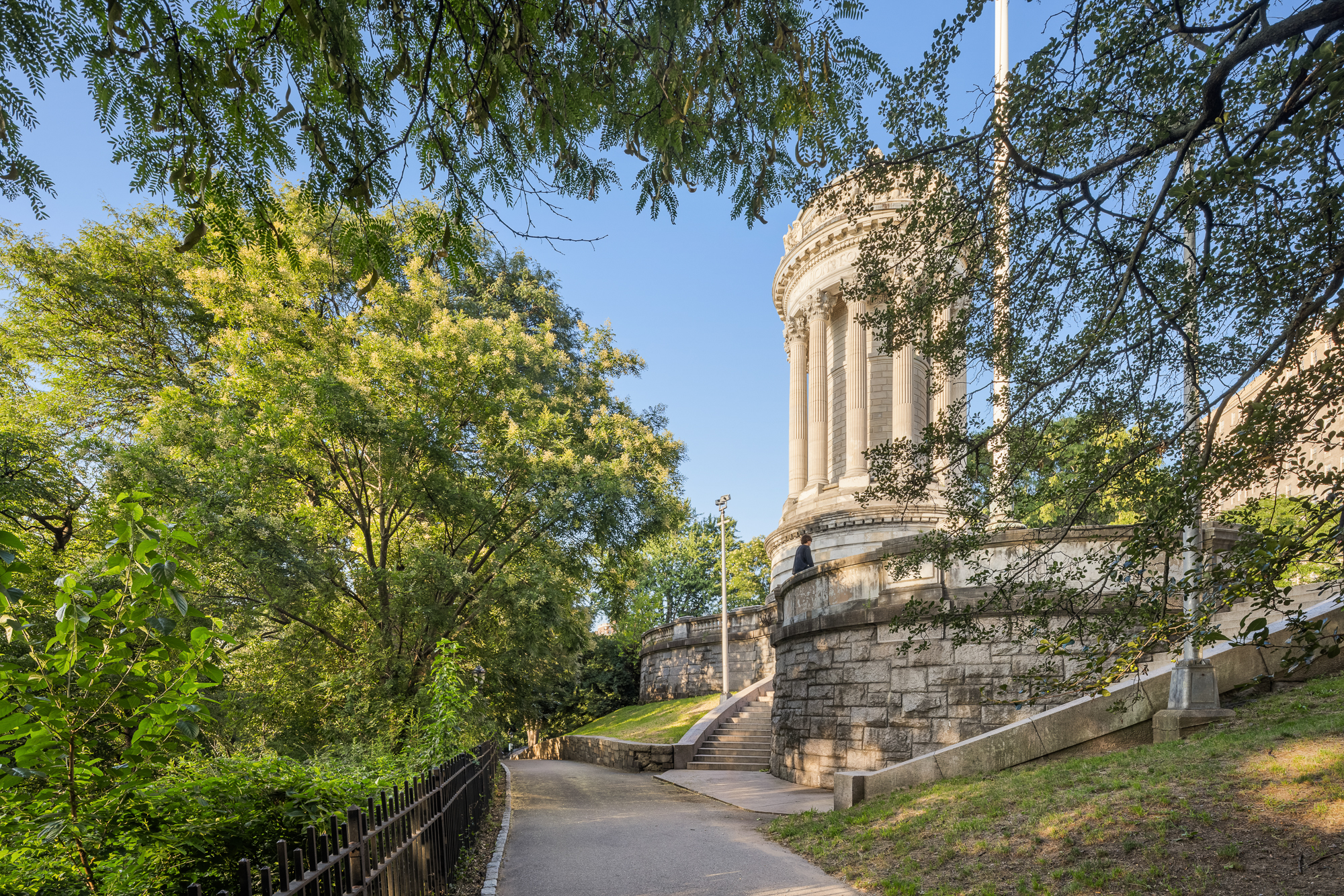 160 Riverside Drive, Unit 11B Manhattan, NY 10024 - Photo 21 of 26 Gallery Image 21