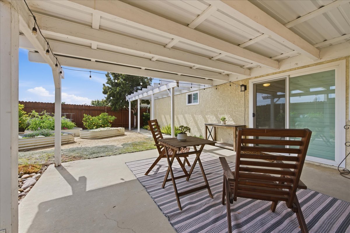 7843 Jade Coast Road San Diego, CA 92126 - Photo 19 of 25