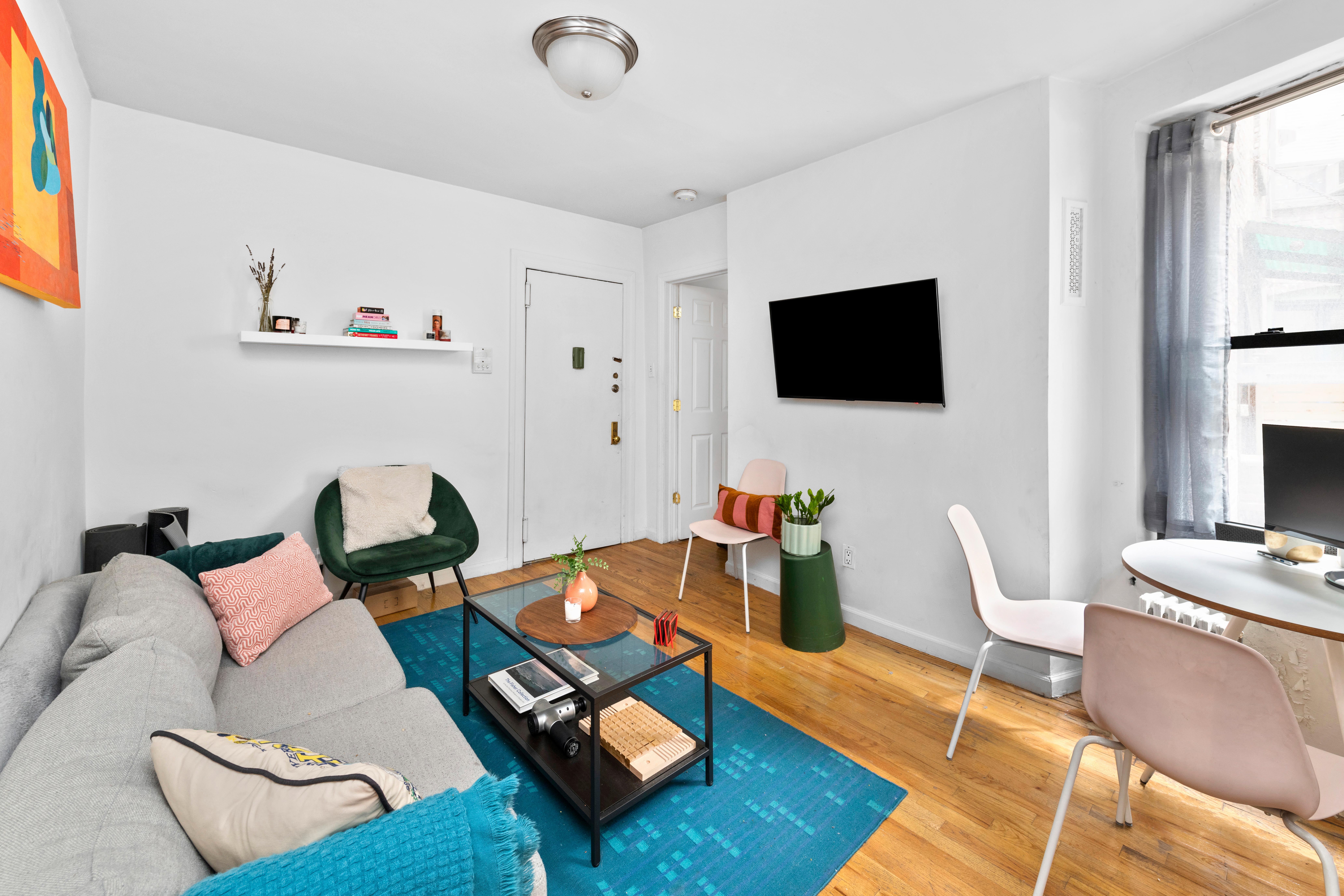 218 Thompson Street, Unit 5 Manhattan, NY 10012 - Photo 3 of 6