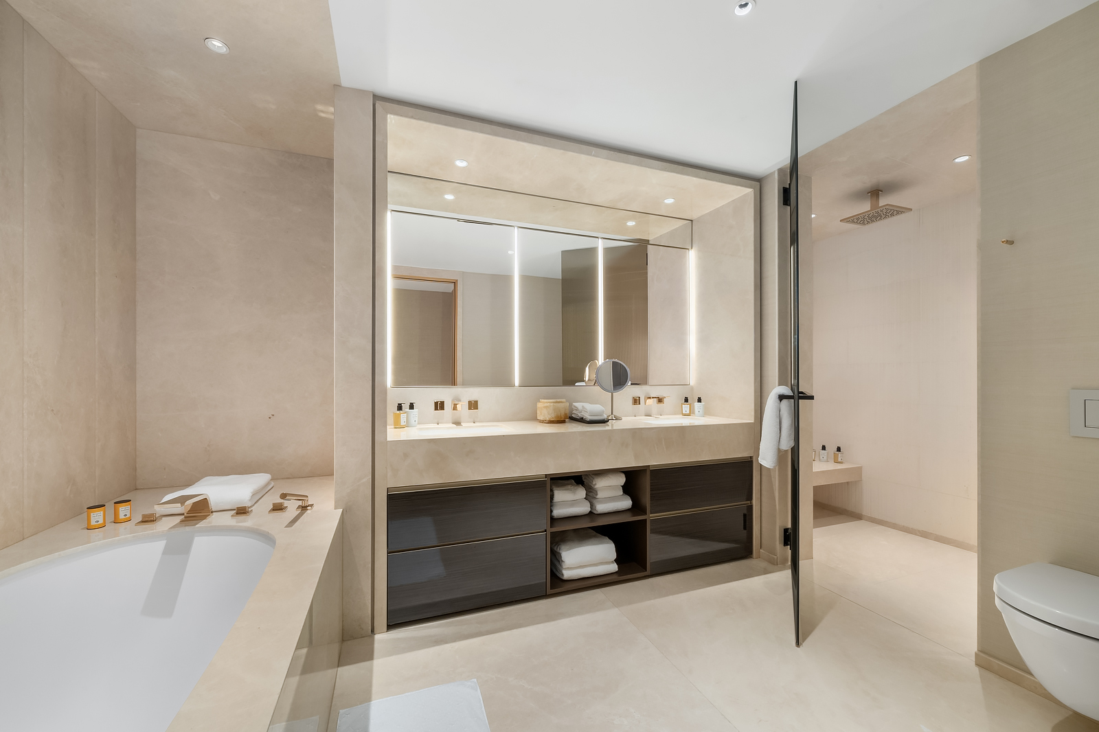 685 5th Avenue, Unit 12A Manhattan, NY 10022 - Photo 10 of 13