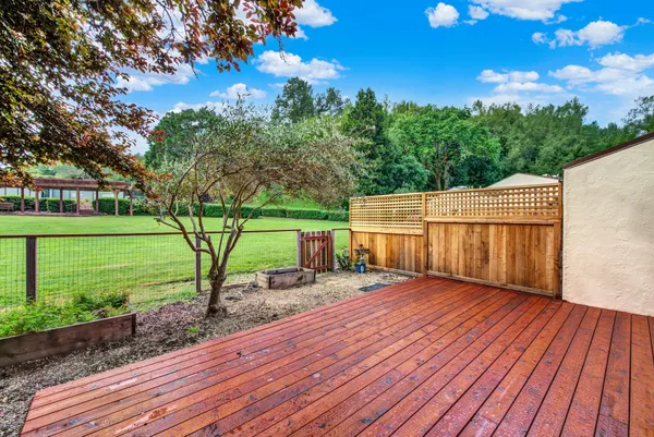 $587,000 | 3161 Valley Green Lane, Napa, CA 94558