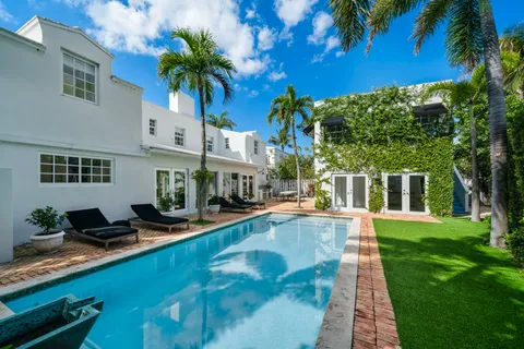 $3,950,000 | 939 West 47th Court, Miami Beach, FL 33140