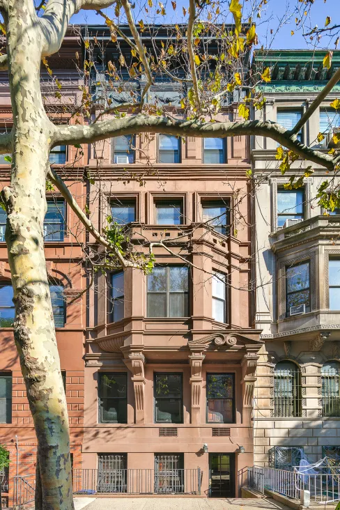 $847,000 | 133 West 75th Street, Unit PARLOUR A | Upper West Side