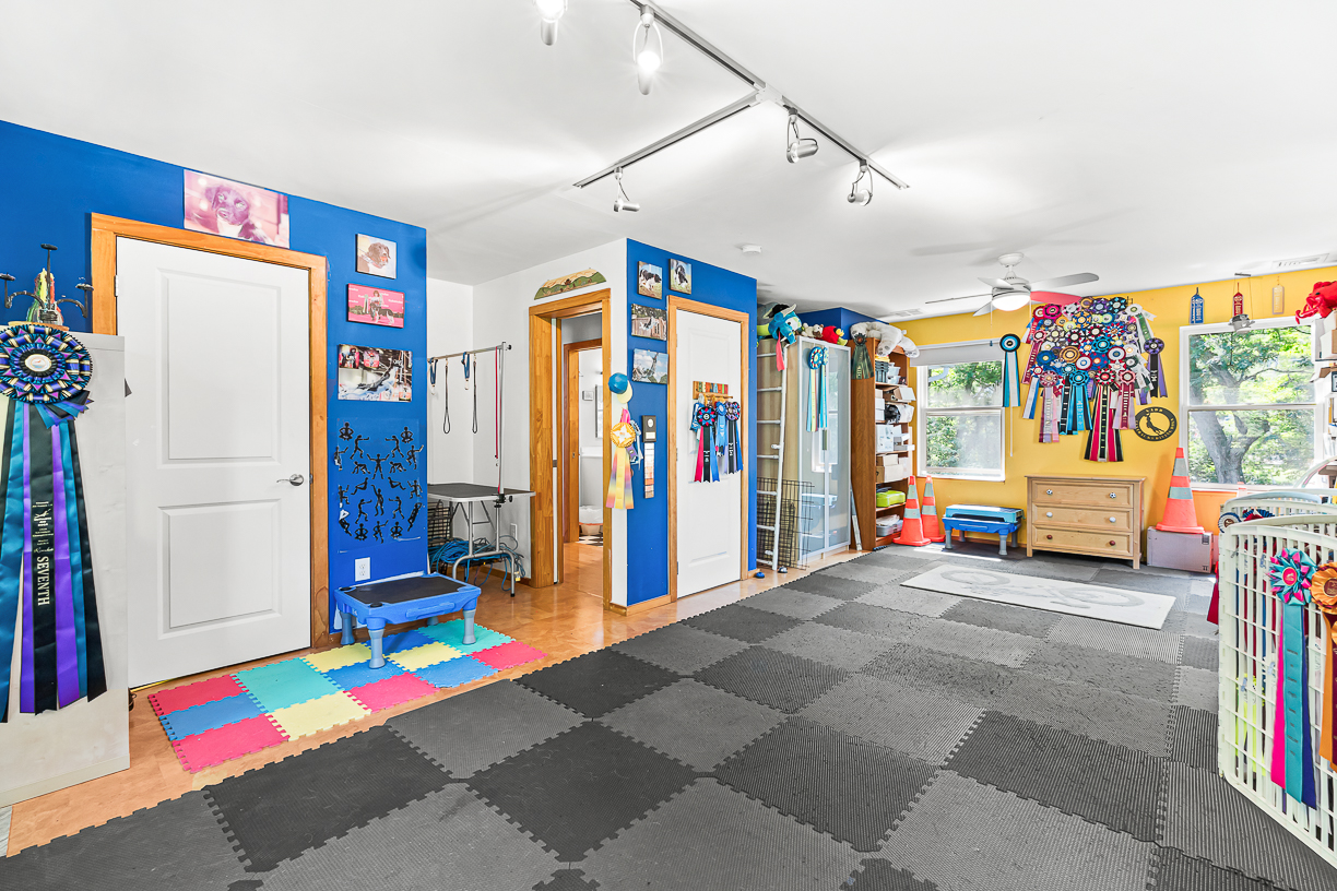 53 Sheridan Road Wellesley Hills, MA 02481 - Photo 37 of 75 Gallery Image 37