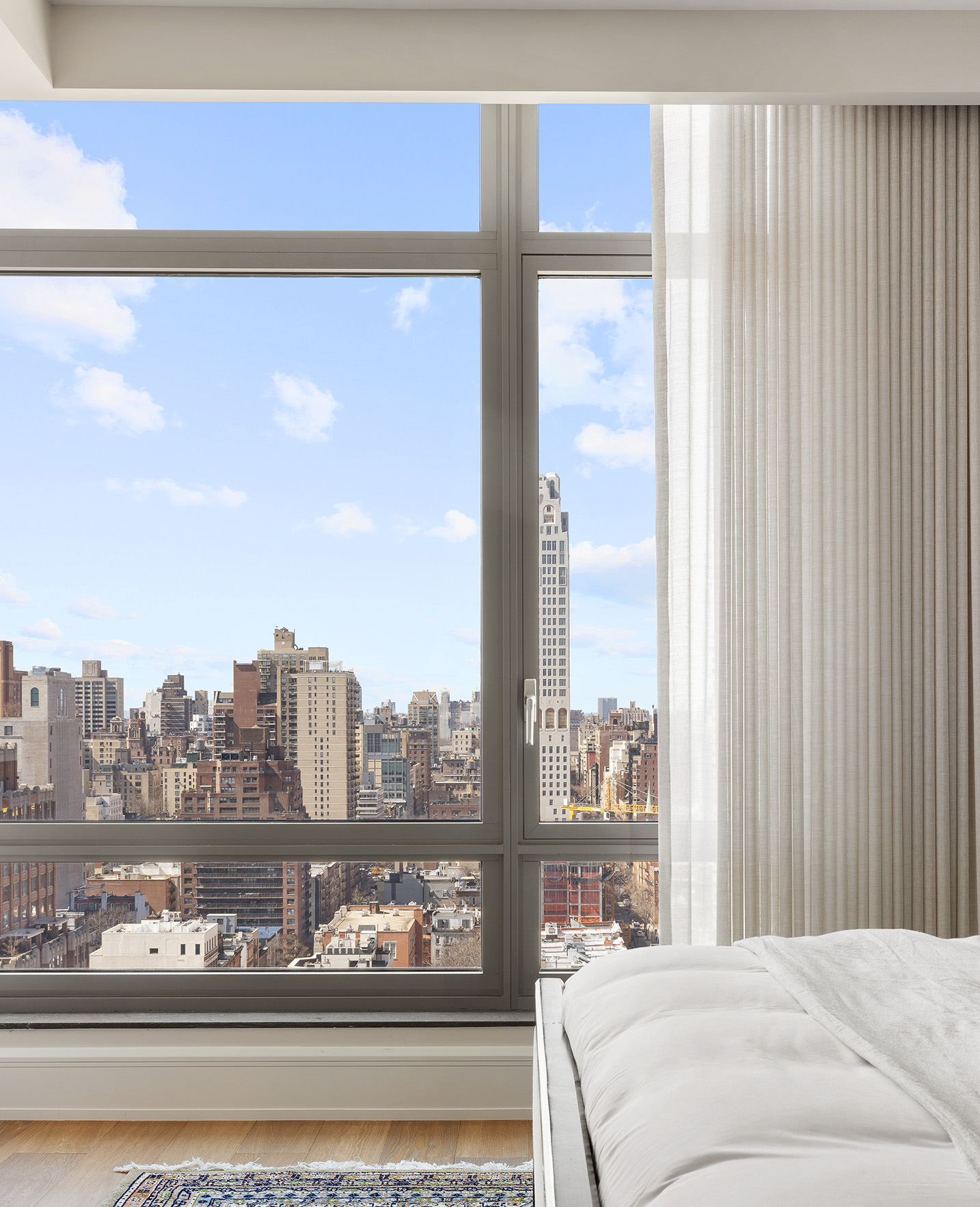 450 East 83rd Street, Unit 21D Manhattan, NY 10028 - Photo 31 of 42