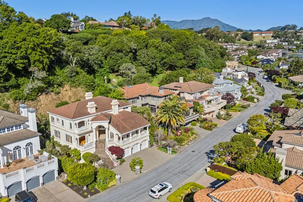 $4,195,000 | 17 Heron Drive, Mill Valley, CA 94941