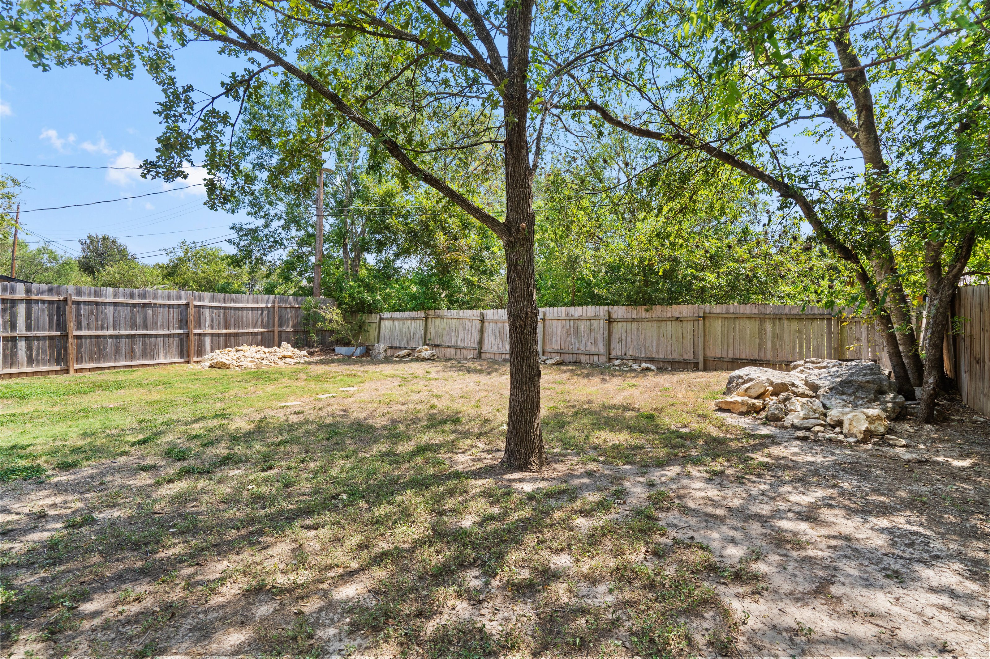 3303 Plantation Road Austin, TX 78745 - Photo 32 of 33 Gallery Image 32