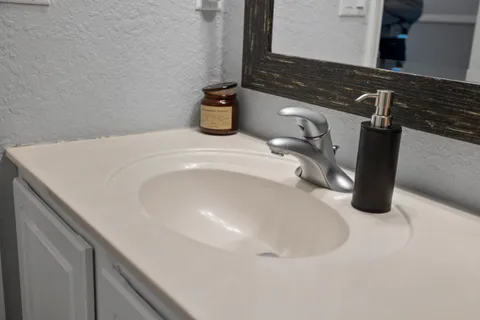 $290,000 | 3401 Shallot Drive, Unit 103, Orlando, FL 32835