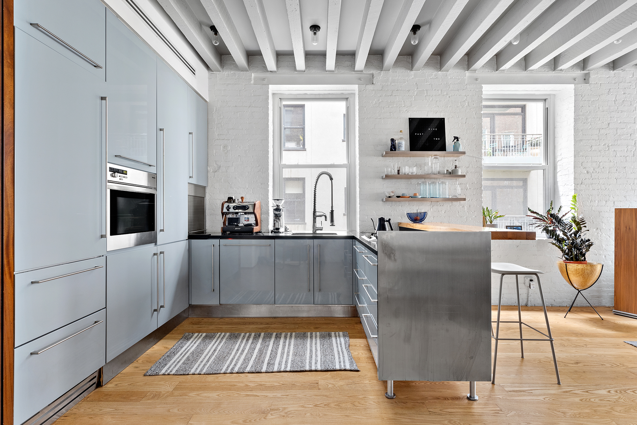 41 North Moore Street, Unit 2 Manhattan, NY 10013 - Photo 6 of 11