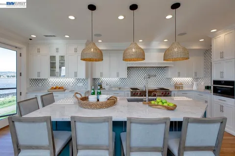 $4,495,000 | 16 Killarney Place, Alameda, CA 94502