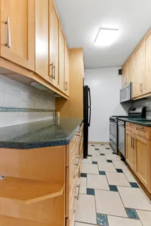 $775,000 | 160 West End Avenue, Unit 26U | Upper West Side