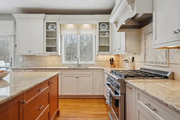 $1,600,000 | 13 O'Brien Court, Bedminster, NJ 07921