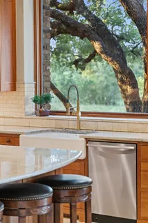 $6,999,000 | 418 Cattle Trail Drive, Dripping Springs, TX 78620