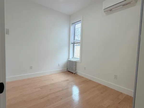 $6,000 | 18-61 Dekalb Avenue, Unit 1 | Ridgewood