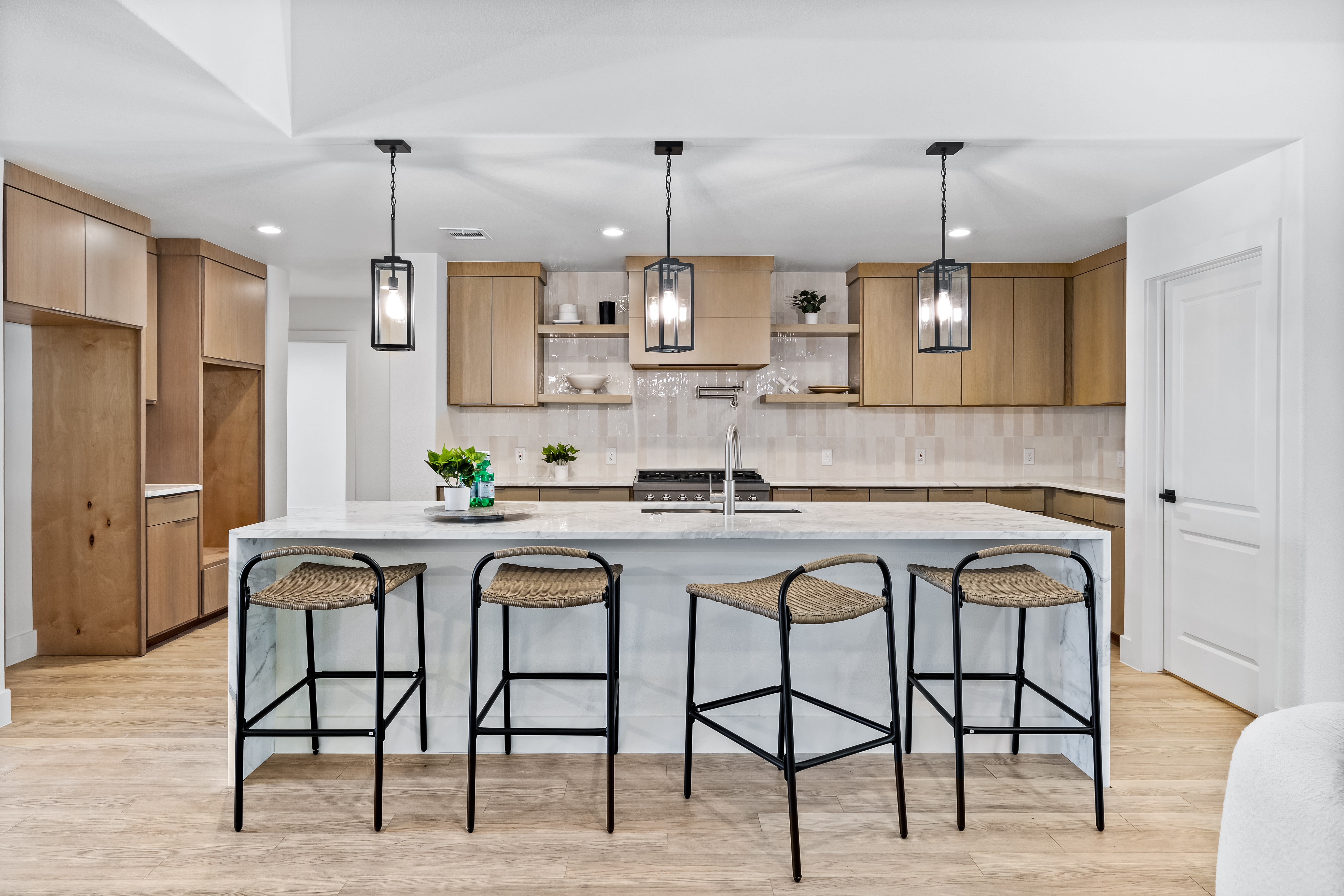 7724 Bantry Lane Dallas, TX 75248 - Photo 12 of 48