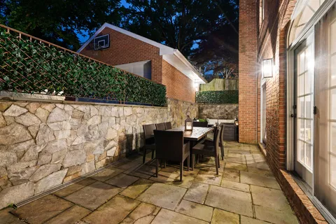 Contact Agent | 5313 Massachusetts Avenue, Bethesda, MD 20816