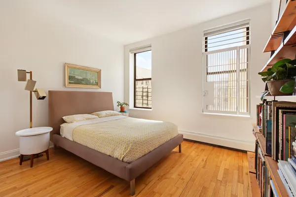 $610,000 | 242 West 112th Street, Unit 5B | Harlem