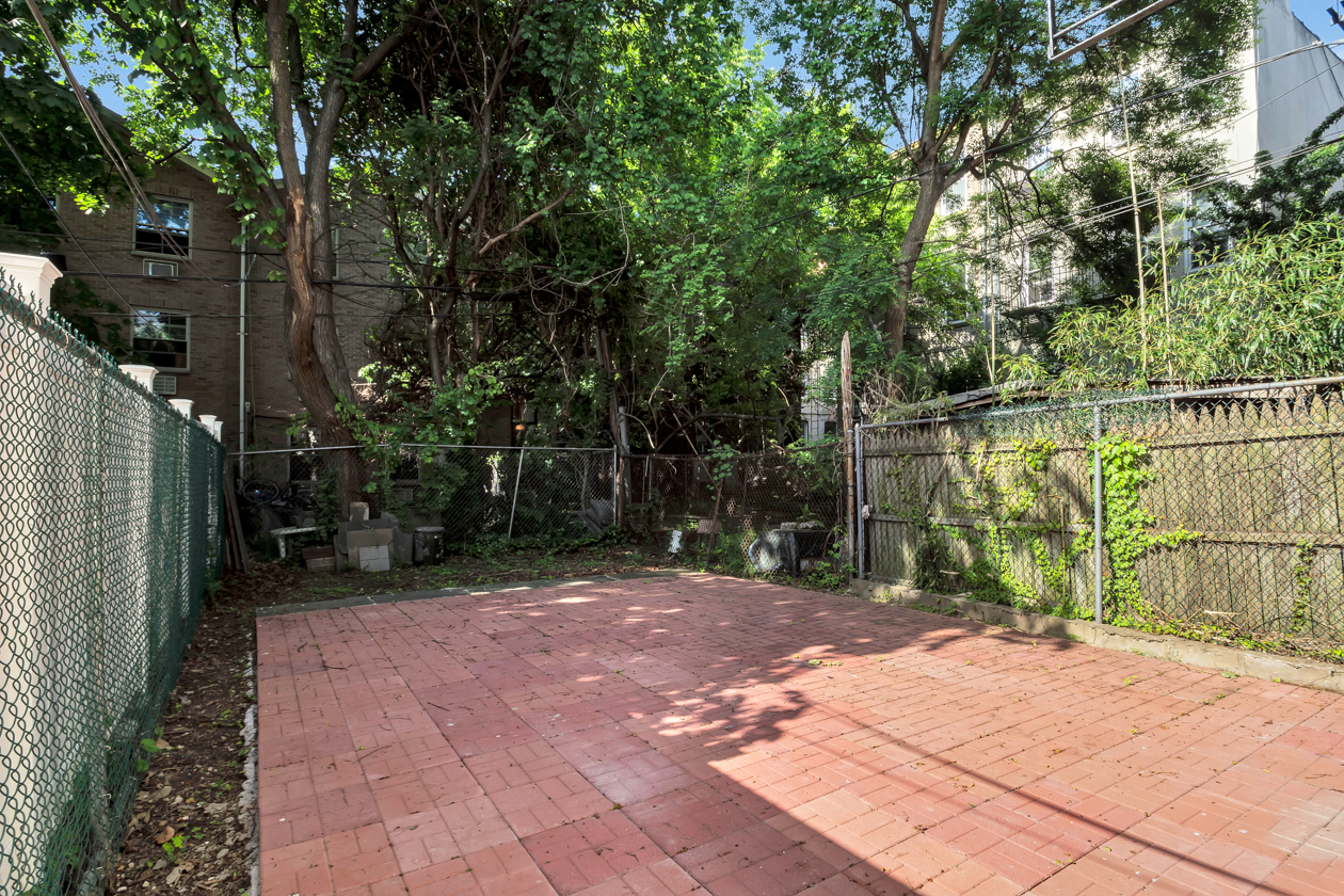 703 Decatur Street Brooklyn, NY 11233 - Photo 15 of 18