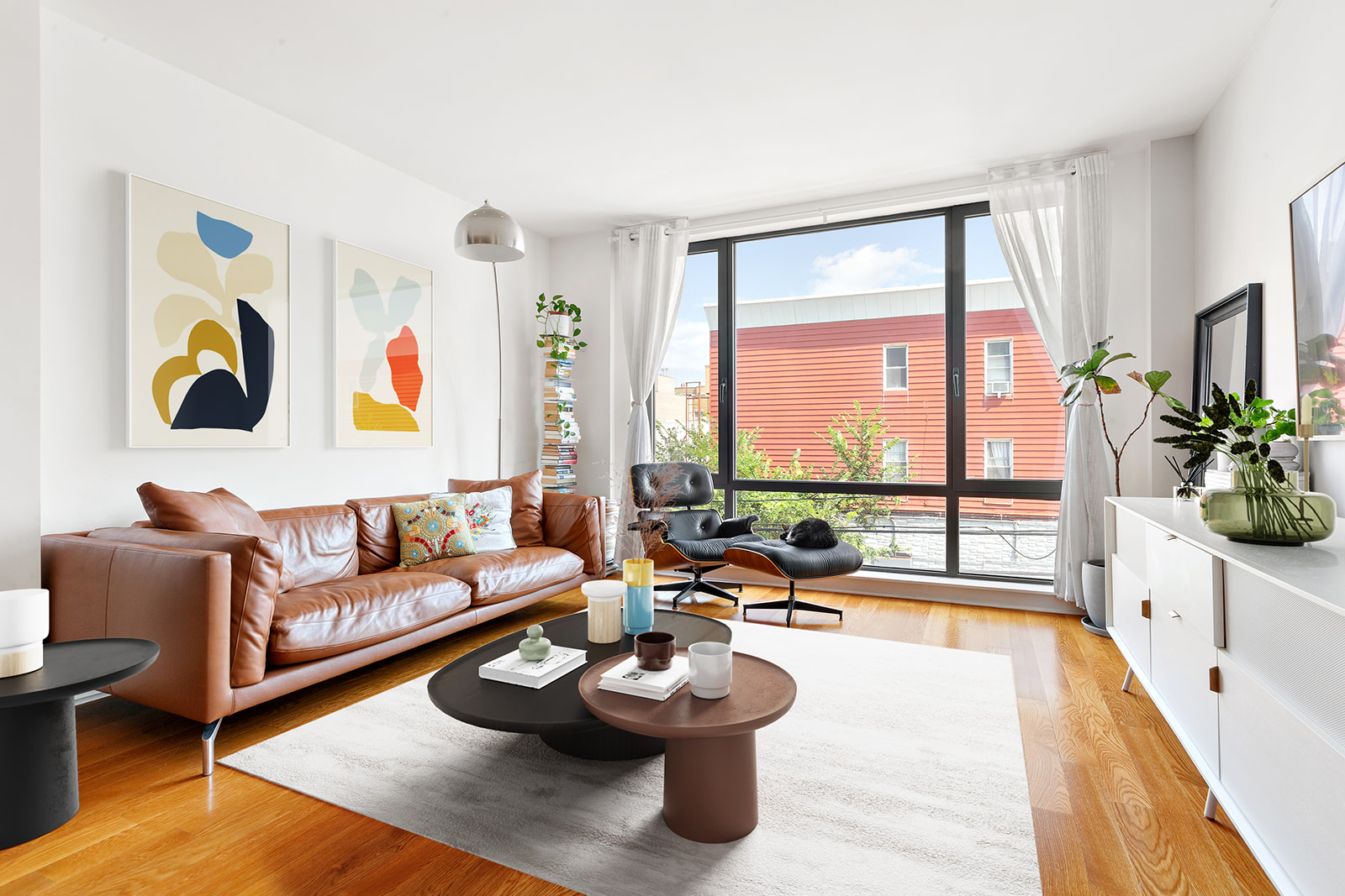 47-28 11th Street, Unit 2C Queens, NY 11101 - Photo 1 of 16