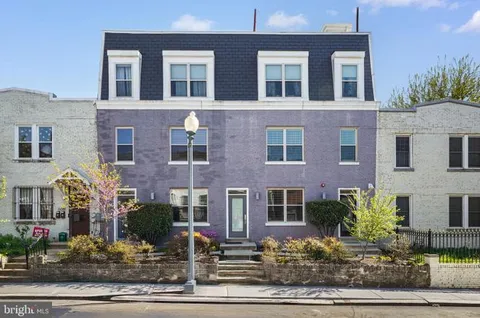 $599,000 | 610 Newton Place Northwest, Unit 4, Washington, DC 20010