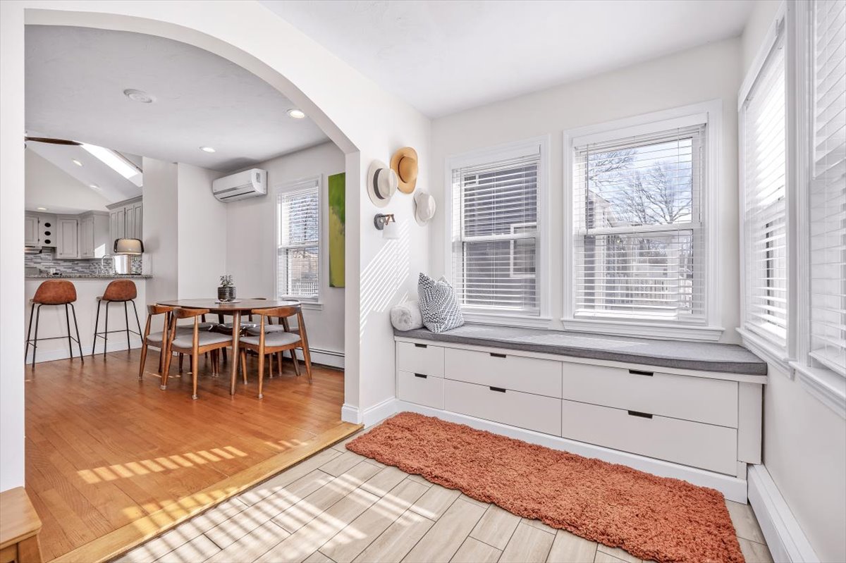 76 Fuller Road Weymouth, MA 02191 - Photo 2 of 26