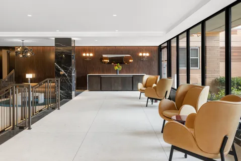 $675,000 | 25 Sutton Place South, Unit 4I | Sutton Place