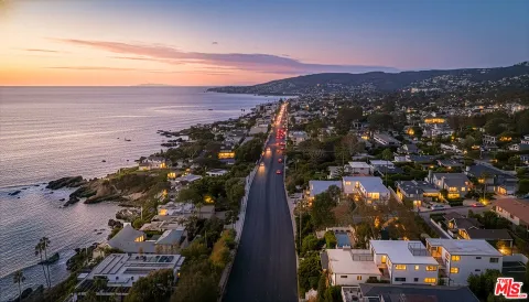 $1,695,000 | 2442 South Coast Highway, Unit 8, Laguna Beach, CA 92651