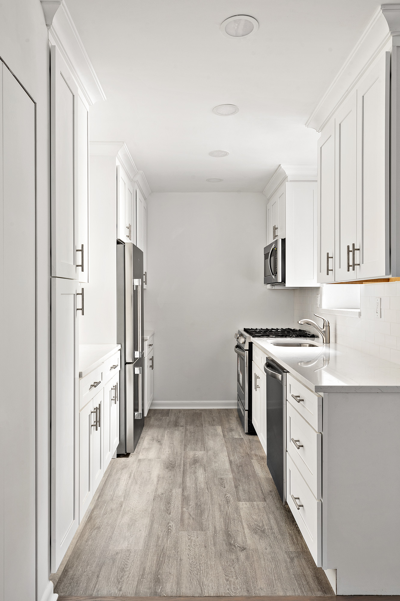 317 West 95th Street, Unit 1C Manhattan, NY 10025 - Photo 2 of 9