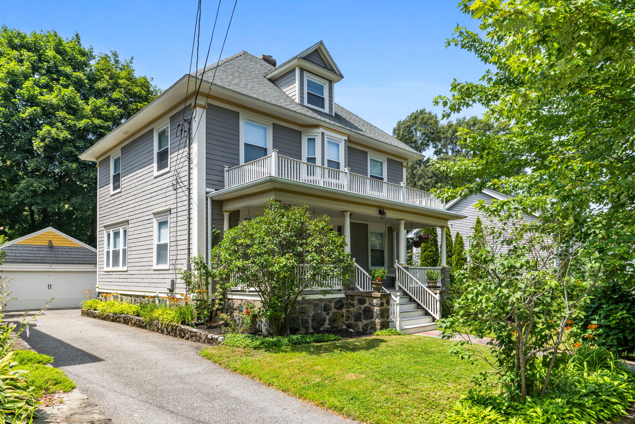 36 Renwick Road Wakefield, MA 01880 - Photo 3 of 14 Gallery Image 3