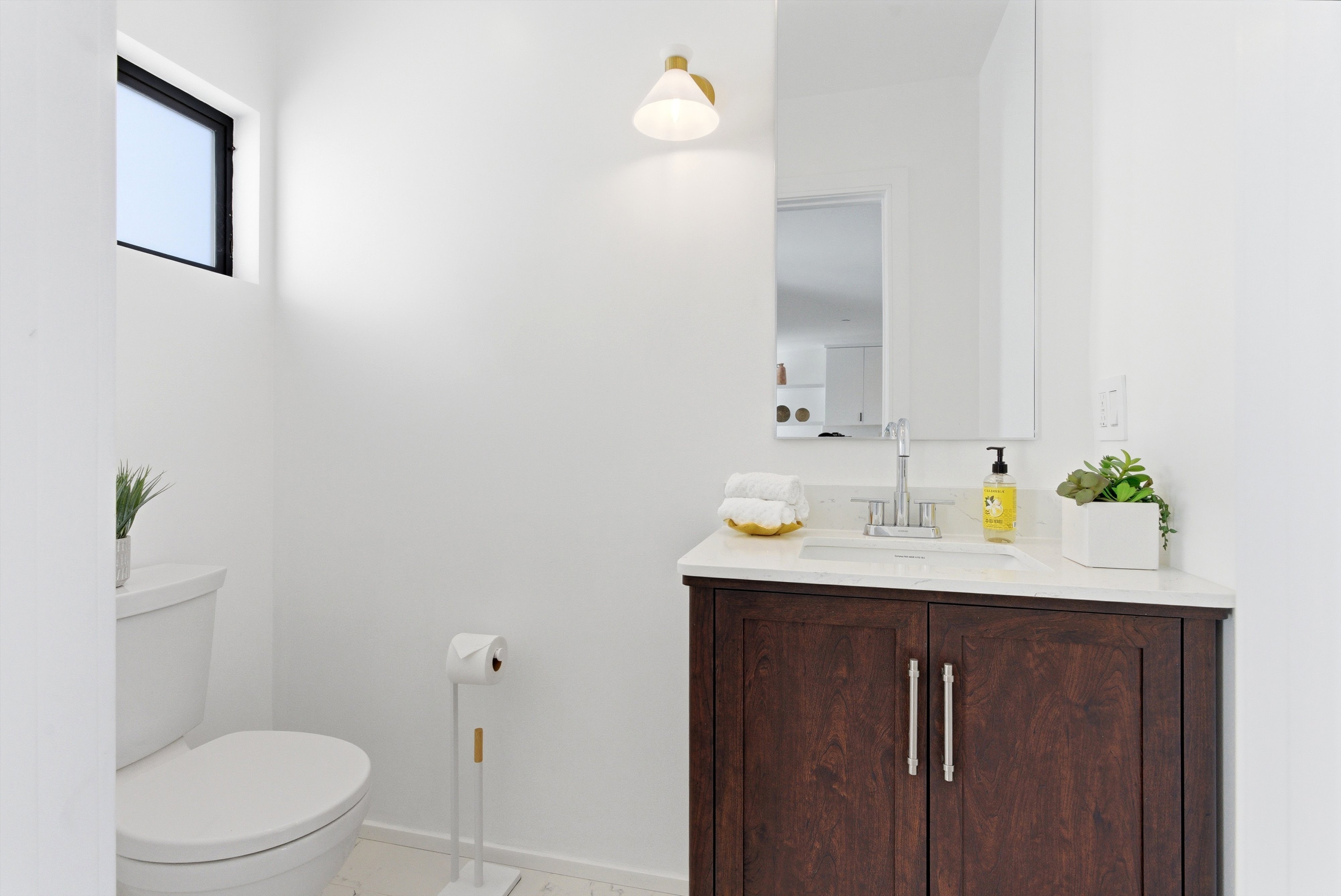 4138 Normal Avenue Los Angeles, CA 90029 - Photo 12 of 35