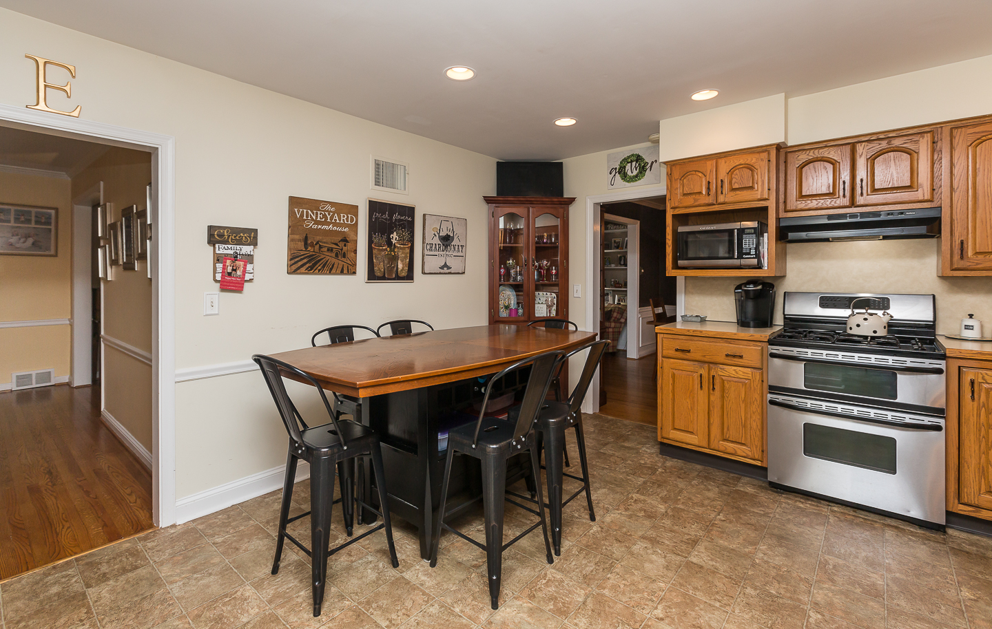 33 West Golf View Road Havertown, PA 19083 - Photo 10 of 21