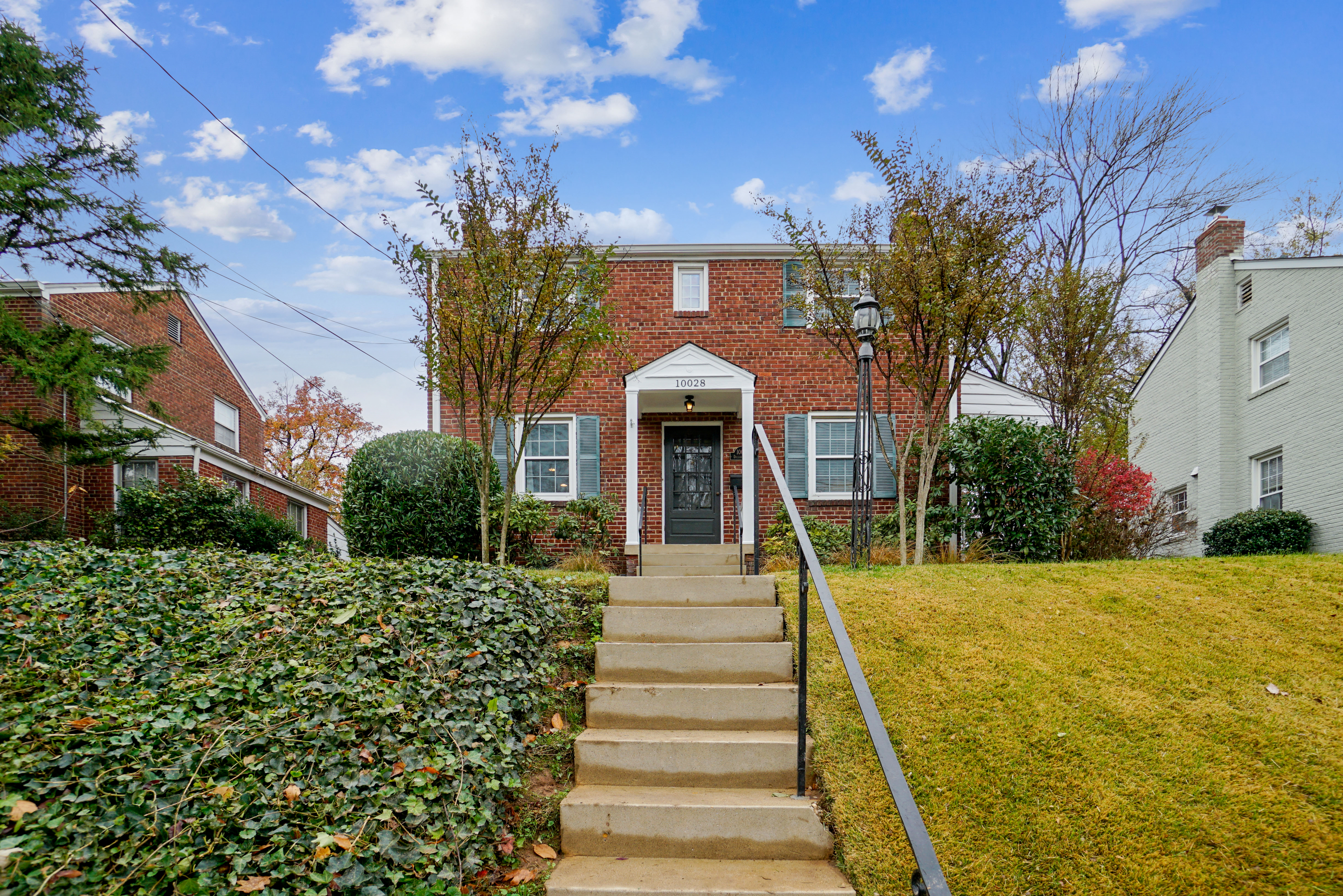 10028 Dallas Avenue Silver Spring, MD 20901 - Photo 2 of 34