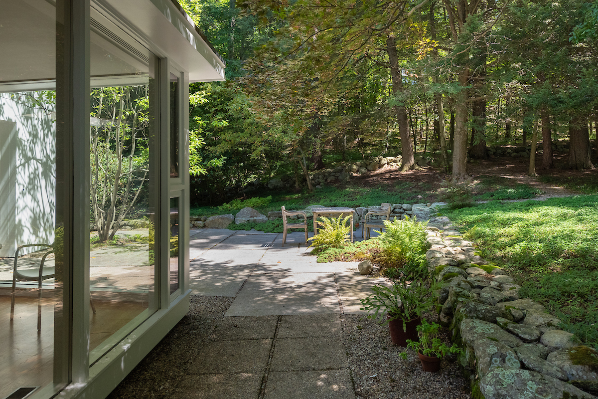 32 Tower Road Lincoln, MA 01773 - Photo 13 of 48 Gallery Image 13
