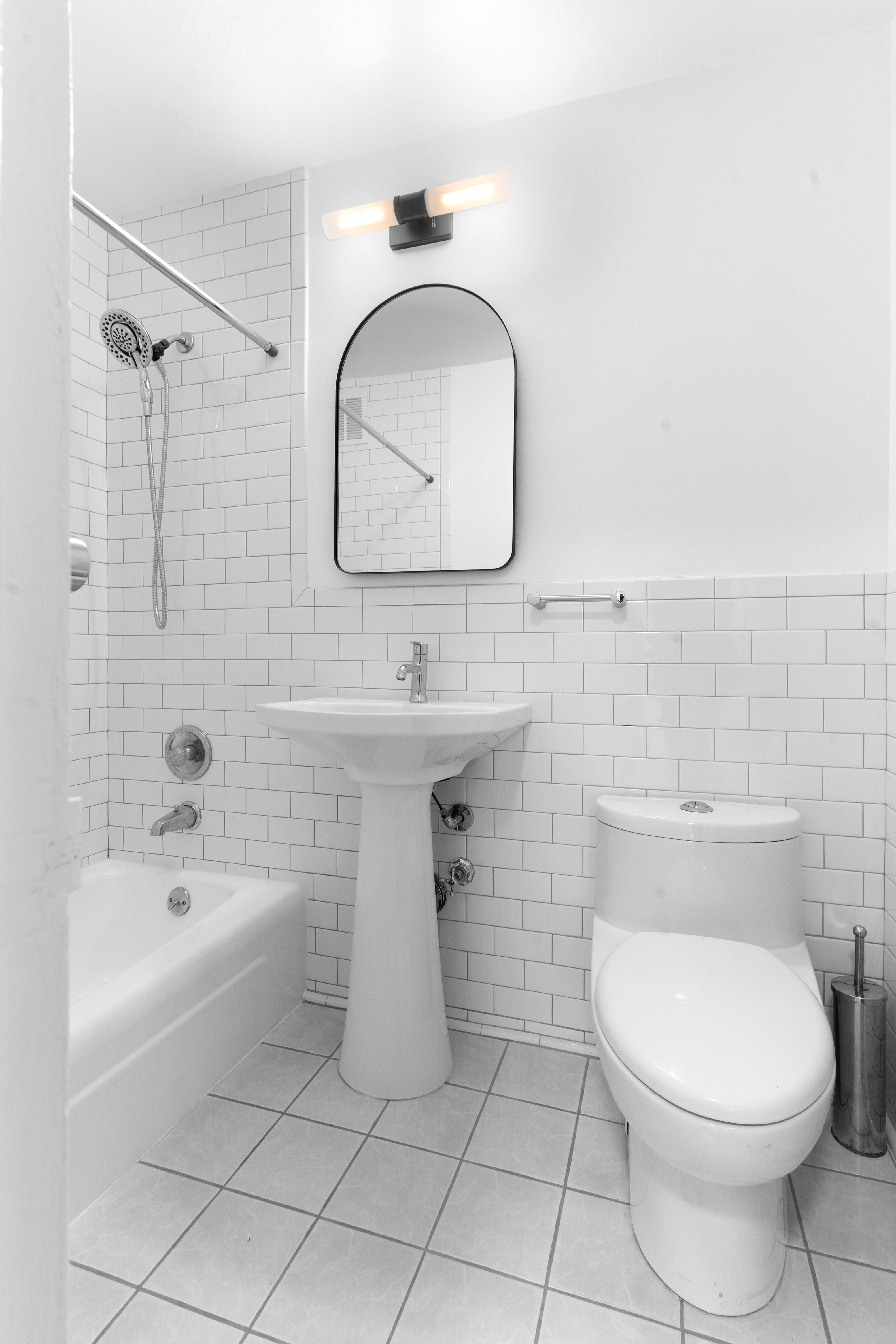 245 East 87th Street, Unit 14C Manhattan, NY 10128 - Photo 11 of 16