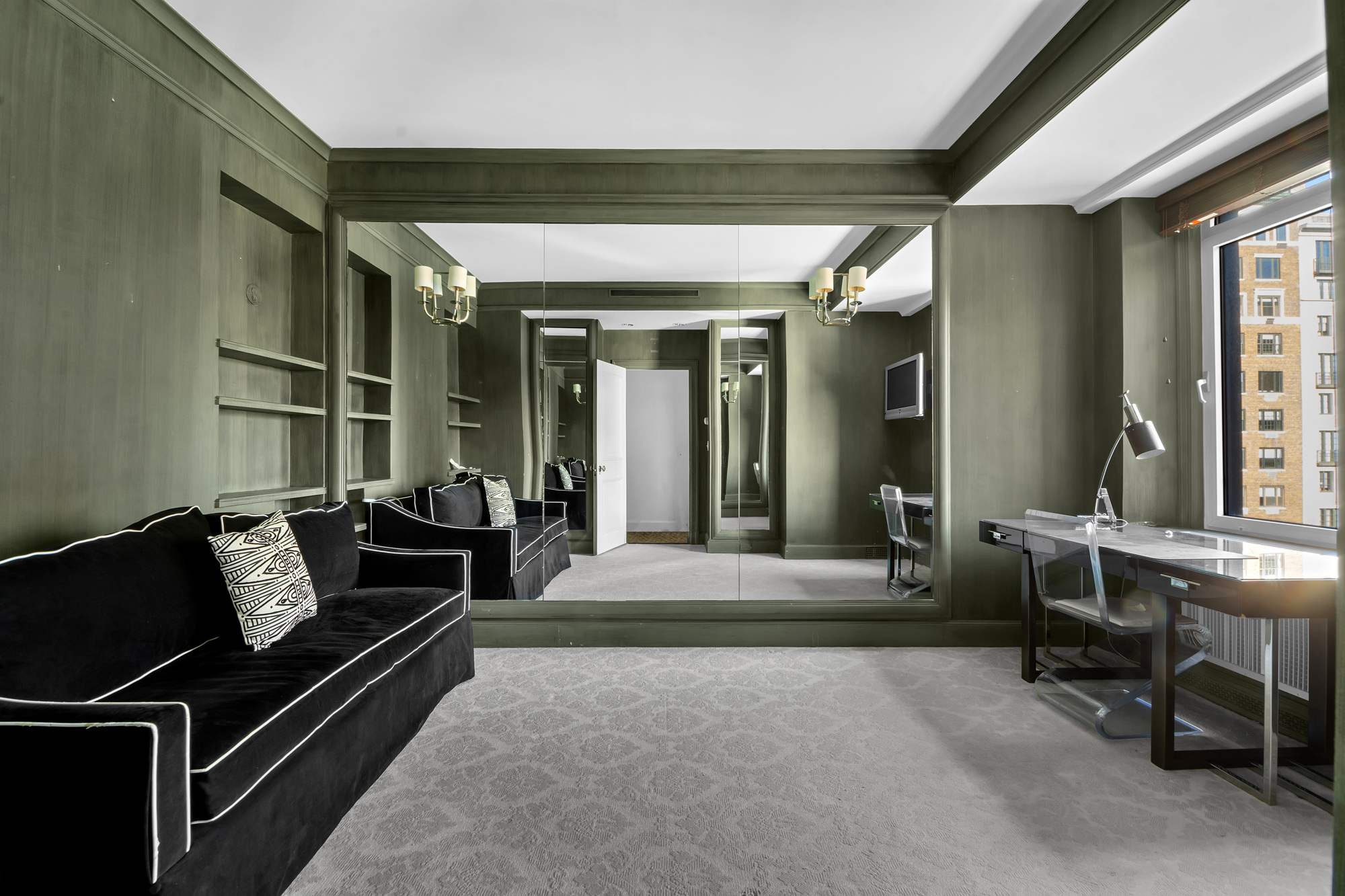 136 East 79th Street, Unit 9 Manhattan, NY 10075 - Photo 14 of 18 a living room with furniture