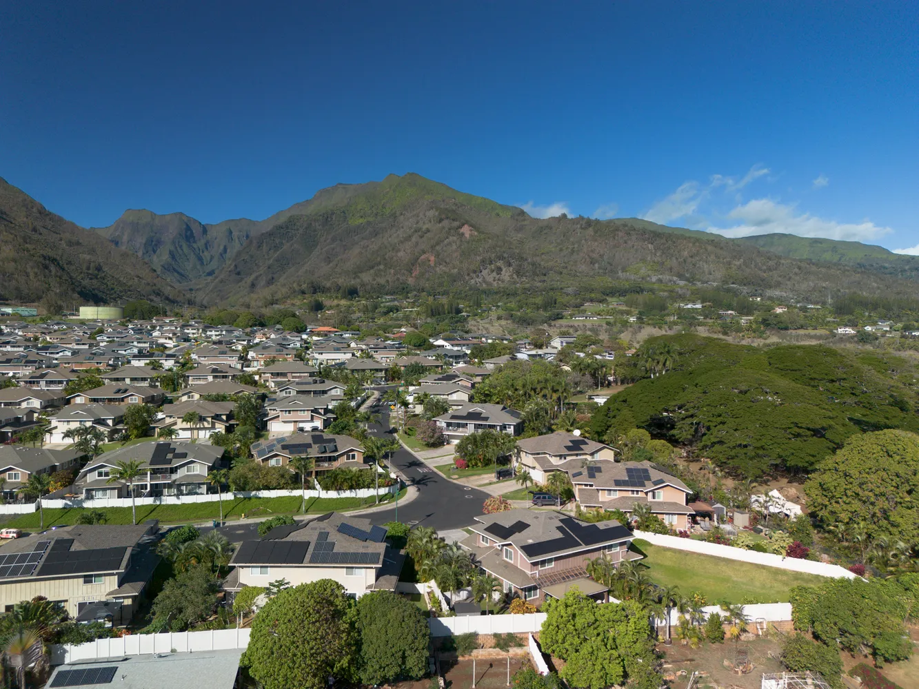 $975,000 | 223 Lau Oliwa Loop, Unit 38, Wailuku, HI 96793