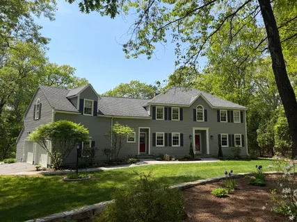 $2,100,000 | 1 Woronoco Drive, Natick, MA 01760