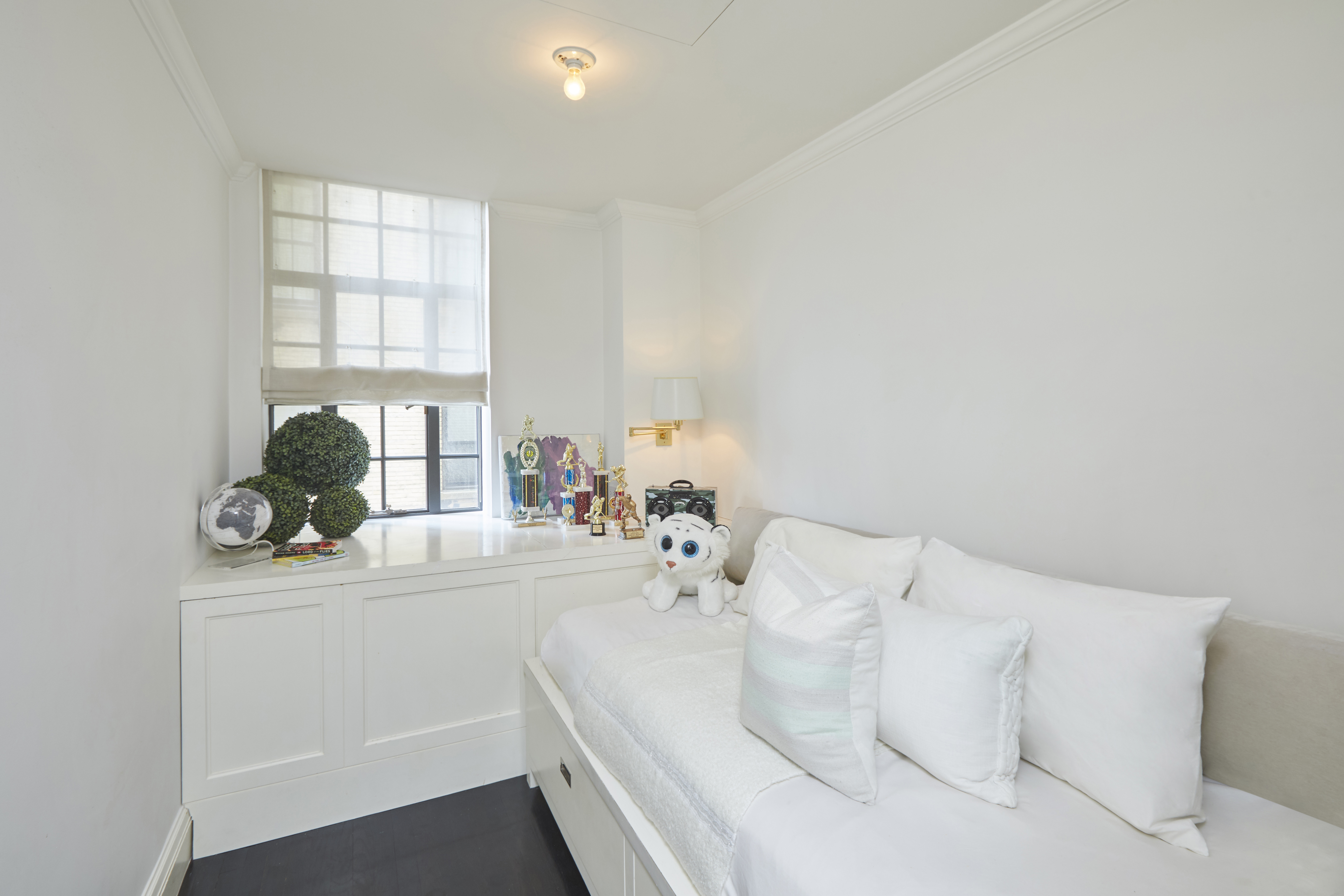 1100 Park Avenue, Unit 9C Manhattan, NY 10128 - Photo 14 of 17