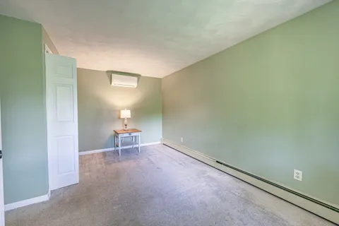 Contact Agent | 1137 Constitution Street, Tarentum, PA 15084